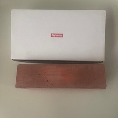 SUPREME Red Clay Debossed Box Logo Brick FW 2016 Original Packaging NEW