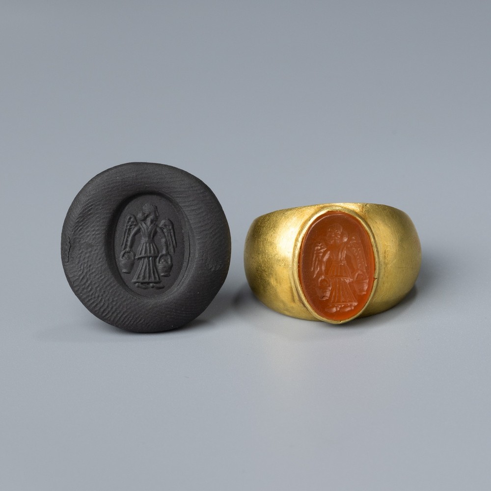 Roman Gold Ring with Carnelian Intaglio Circa 1st-2nd Century AD