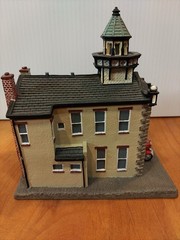 CLASSIC AMERICAN FIREHOUSES Danbury Mint Mount Holly New Jersey Fireman Gift