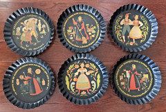 Set of 6 Tole Ware Metal Crimped Plates PA Dutch Tole Twins Yorkcraft, Inc. 8″