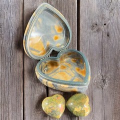 Vintage Hand Made Carved Jasper Heavy Stone Marble Heart Trinket Holder W Hearts