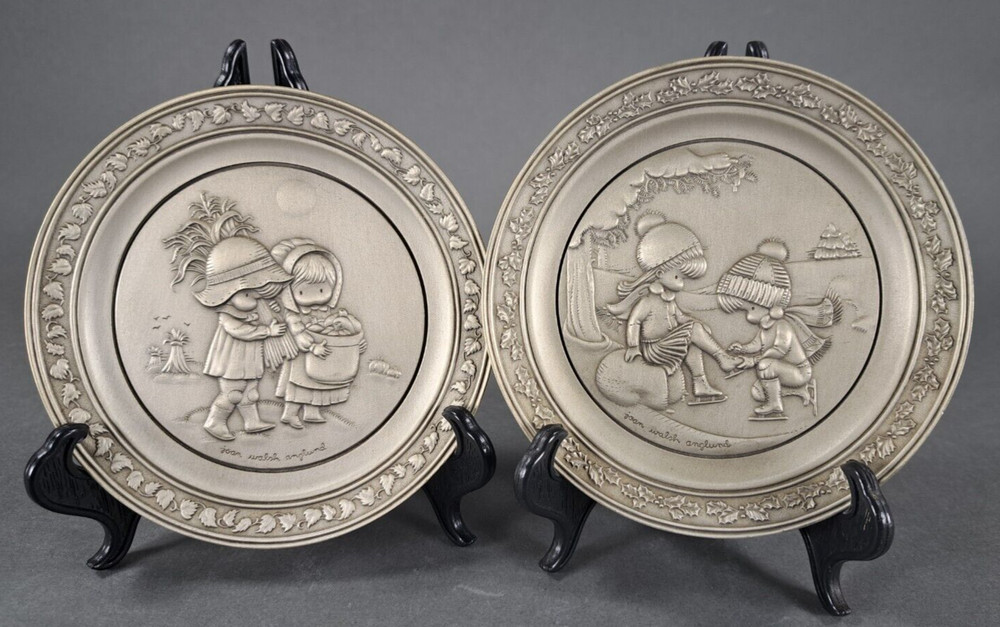 Hallmark Little Gallery Pewter Plate Joan Walsh Anglund Autumn 1975 Winter 1971