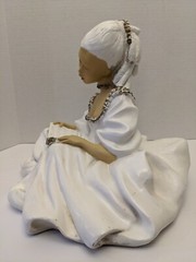 RARE Vintage 1975 Universal Statuary Corp Chicago #810 Girl Singing Statue 11”