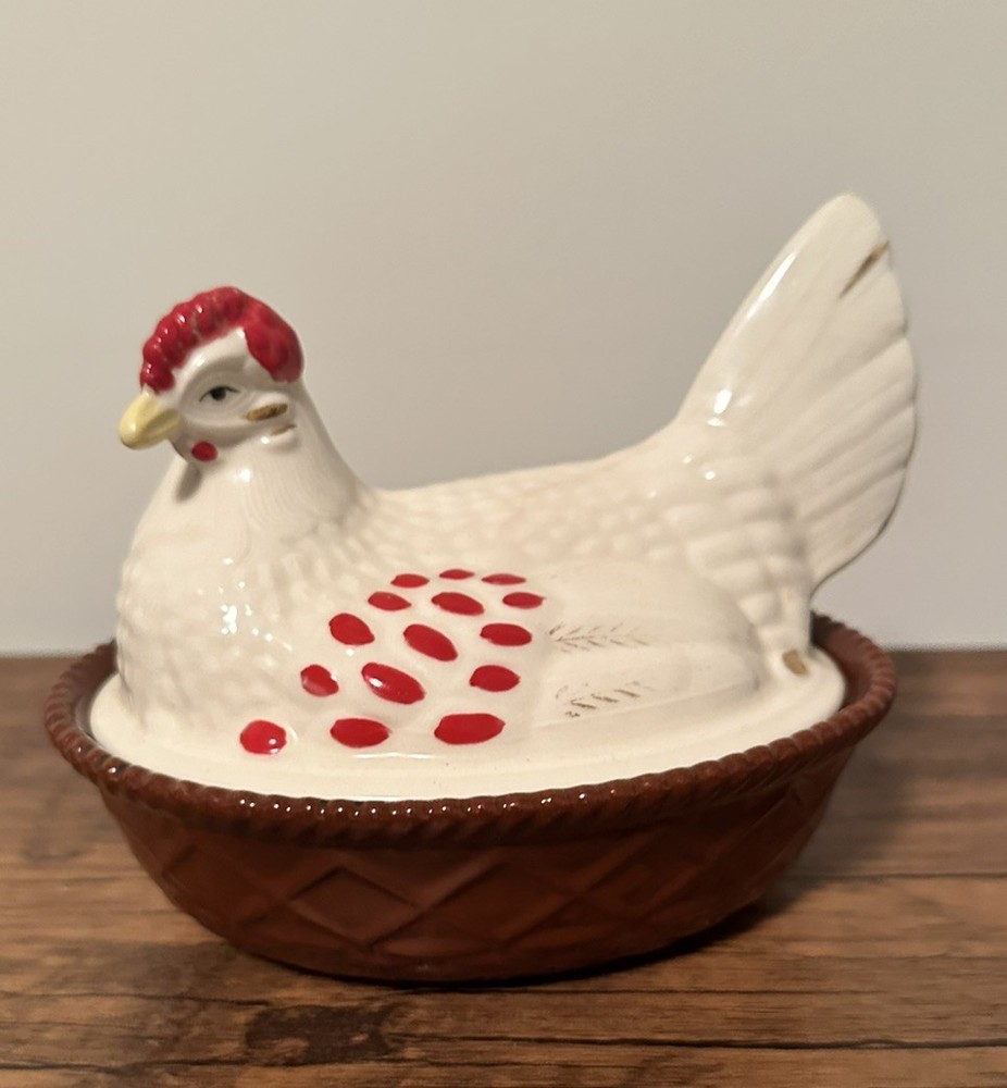 Vtg Nesting White Hen on Brown Pottery Basket -Weave Base Gold Trim Candy Dish