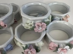 Vintage Unbranded Ceramic Napkin Rings Pastel Flowers Made in China 10ct