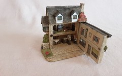 Lilliput Lane Ye Olde Pork Pie Shoppe – Boxed and Deeds