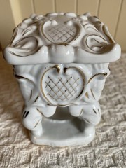 Vintage White Footed Victorian Style Footed Cigarette Holder Trinket Box Japan