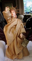 1986 Statue of Liberty Costume Doll Peggy Nisbet Centenary Ellis Island