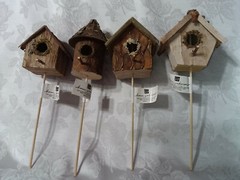 Home Interiors Birdhouse Floral Picks/ Set of 4/Natural Wood/Pine Cone Decor/New