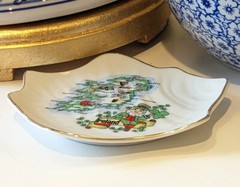 Map Of Ireland Porcelain Trinket Dish Leprechaun Shamrock St. Patrick’s Day Vtg