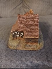Oak Lodge By Lilliput Lane Miniature House Handmade In Cumbria United Kingdom