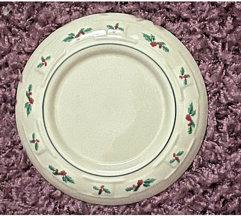 Longaberger Traditional Holly Pottery Pillar Candle Holder Made in USA
