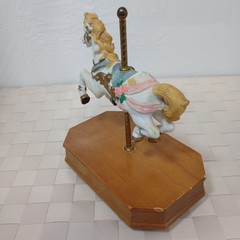 Vintage Unbranded CAROUSEL HORSE Porcelain Figurine Wooden Stand 6″x 6″