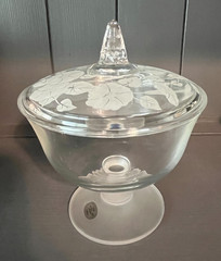 Vintage Avon Lead Crystal HUMMINGBIRD Pedestal Candy Dish with Lid