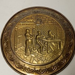 Vintage Brass Wall Plate Pair 10″Old Time Tavern Made in England Rare