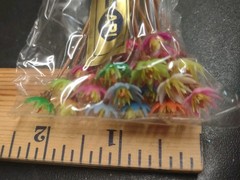 24 Stems: 1960s Vintage Tiny Plastic Straw Flower, Multicolor Daisy Flowers 12″