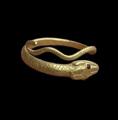 BEAUTIFUL ANCIENT ROMAN GOLD SERPENT RING – CIRCA 1st/2nd Century AD (2399)