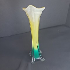 Vintage Art Glass Hand Blown Calla Lily/Tulip, Yellow/Green Crystal/Glass Vase