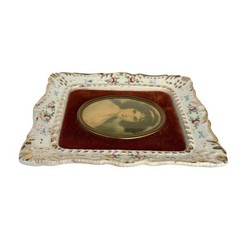 Vintage A Cameo Creation Hubak Lady by Unknown Artist Porcelain Frame Japan READ