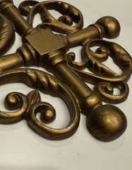 Vintage 1970 Golden KEY Wall Decor Sexton USA 19”