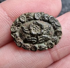 Clog / Shoe Clasp Post Medieval / Georgian Rare Design Floral Detecting Find