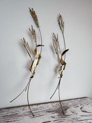 Vintage Wheat Stalk Wall Hanging Metal Brass Hollywood Regency MCM Decor (2)