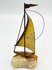SIGNED DEMOTT NAUTICAL SAILBOAT SCULPTURE CALIFORNIA USA ONYX COPPER BRASS-9”