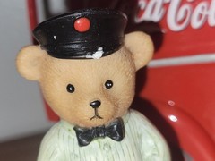 Red Cica Cola Delivery Truck Hamilton Collection Make Mine a Coke Limited Ed.