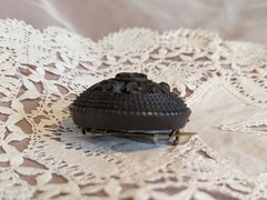 Antique Jet Brooch 19thC England Victorian Black Jewelry 3.6cm Used