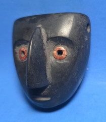 PRE-COLUMBIAN MIXTEC PYRITE STONE BIRD-FORM PENDANT 1200 AD-1500 AD