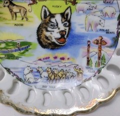Vintage Unbranded Collectible Alaska Trinket Dish 4.5″ Across Top