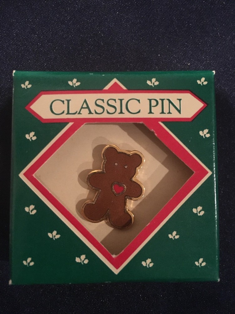 1987 HALLMARK Valentine Pin Bear CLASSIC LAPEL TIE PIN WITH ORIGINAL BOX