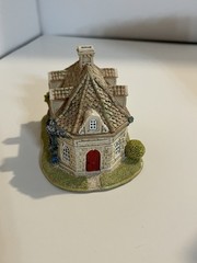 Vintage Lilliput Lane 1995 Vanbrugh Lodge with Deed Signed English Village Piece