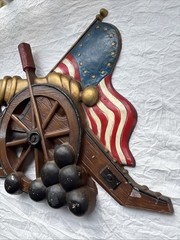 1967 Sexton Revolutionary War Cannon 13 Star Flag Metal Wall Decor