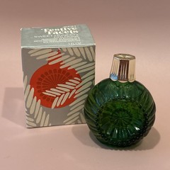 Avon Festive Facets Cologne Bottles Lot of 2 Red Green Vintage w Boxes