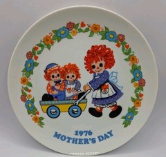 Schmid Raggedy Ann & Andy 1976 Limited First Edition Mother’s Day Plate