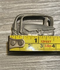 Vintage 1990s Longaberger Picnic Basket w/Handles Up Pewter Magnet 1.5” X 1.5”