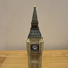 Lilliput Lane – Big Ben – L2211 – Britain’s Heritage Range – Boxed & Deeds