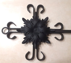 Vintage Cast Iron Skeleton Key Gothic Wall Decor MCM Medieval 1960s 28″ 3 Pc