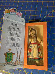 Hallmark ANNIE OAKLEY Collectible Doll Famous American Series 1979 B8