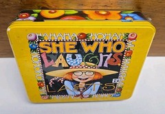 Mary Engelbreit Tin Collectible SHE WHO LAUGHS LAST JCPenney Exclusive NISP New