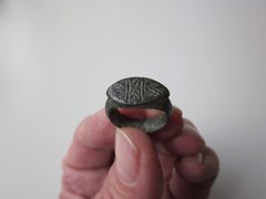 unique ancient Viking engraved relief massive bronze ring .IX – X AD.