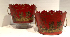 VTG RARE PAIR RED/GOLD CHINOISERIE TOLE CACHE POTS, GOLT GILT HOLLYWOOD REGENCY