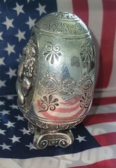 Vintage Silver Egg Made In Greece AG 995 270 Grams 9.52 Oz 3 3/4″ Tall