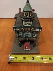 CLASSIC AMERICAN FIREHOUSES Danbury Mint Mount Holly New Jersey Fireman Gift