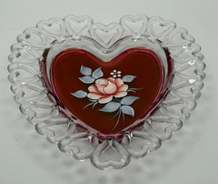 VTG Westmoreland Ruby Red Heart Trinket Dish Signed B. Weiss 1978 Rose Floral 8″