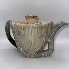 Fitz And Floyd Art Nouveau Tea Pot Iridescent Glaze