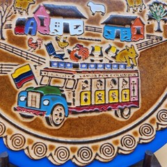 Imprinted Leather Wooden Farm House Hanging Wall Art/Plate Vamos Por Colombia