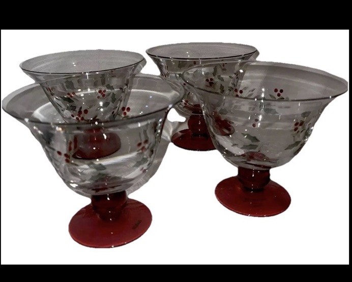 4 Christmas Pfaltzgraff Winterberry HP Glass Lrg Footed Dessert Bowls NEW #1