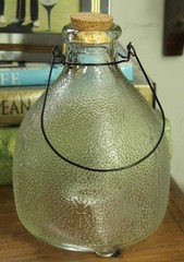 Heavy Pebbled Decorative Glass Bee, Wasp & Sun Catcher Summer Patio or Porch